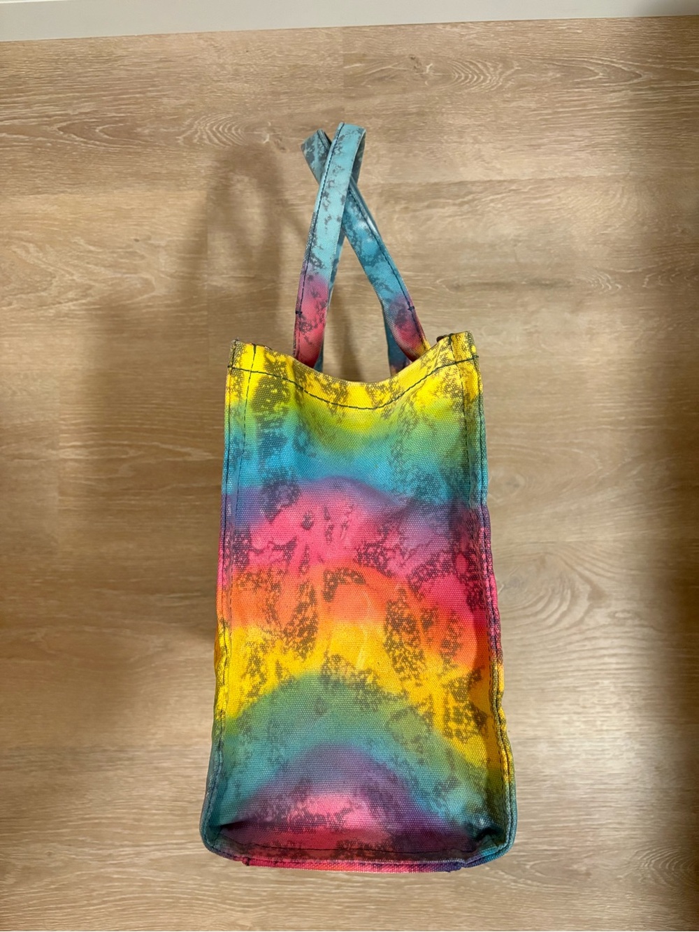 Large Marc Jacobs “Marbled Rainbow” 🌈 THE TOTE BAG w/Gold Leaf Lettering - Picture 5 of 12